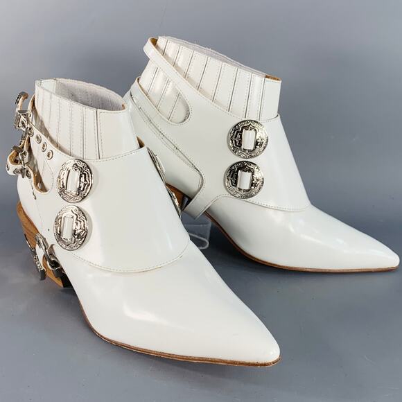 TOGA Pulla Shoes - TOGA PULLA Size 8.5 White Silver Leather Pull On Western Harness Boots